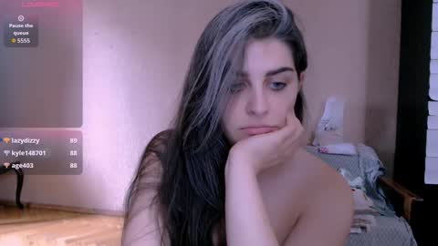 Snapshot of roselina_ chatting on September 29, 11:53 am Rose online show from September 29, 11:53 am