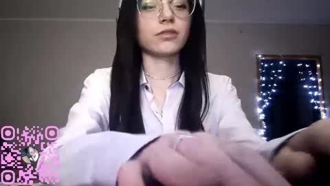 Violeta online show from December 17, 8:37 pm