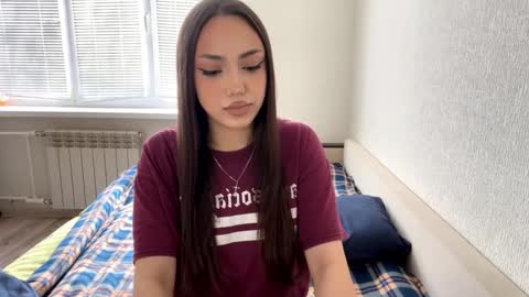 Mimi online show from September 24, 11:28 am