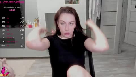 Julia online show from December 14, 8:37 pm