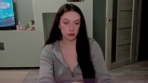 Julia online show from June 24, 9:33 pm