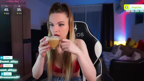 Abbygail online show from February 12, 8:12 pm