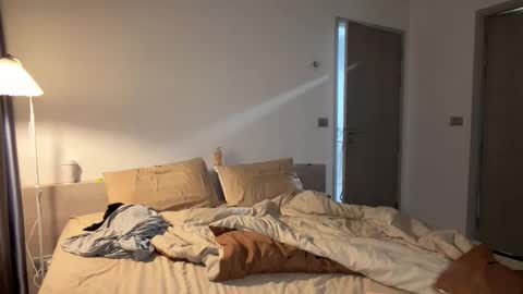 Roshelle online show from March 19, 12:54 pm