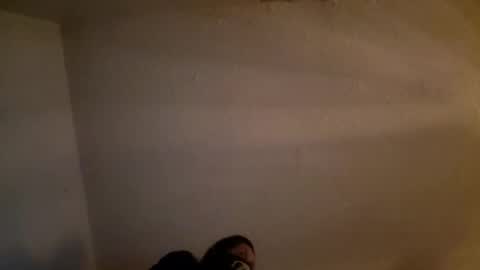 Snapshot of roshi702 chatting on October 11, 10:09 am roshi702 online show from October 11, 10:09 am