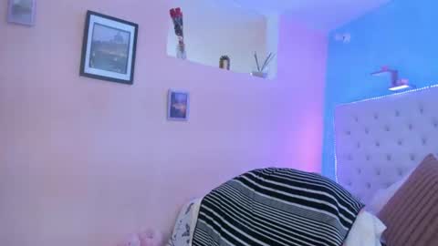 rosi_cooper online show from July 17, 12:18 pm