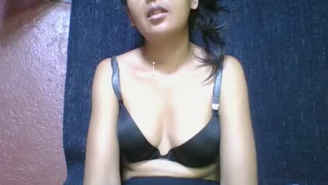 rosia685234 online show from November 23, 6:50 pm