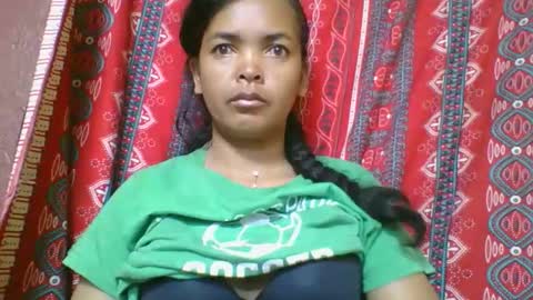 rosia685234 online show from May 14, 2:54 am