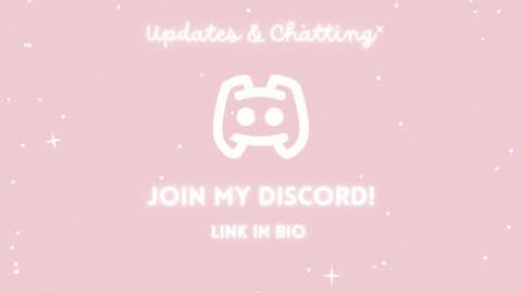 Snapshot of rosiebones chatting on October 6, 9:10 pm Rosie Bones online show from October 6, 9:10 pm