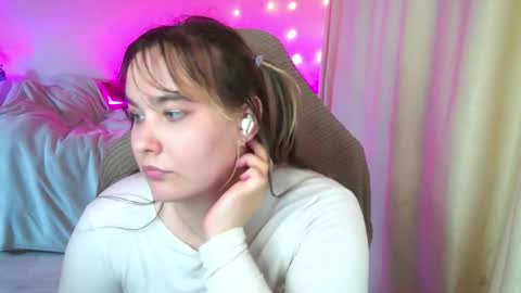 RosieNana online show from April 30, 8:57 pm