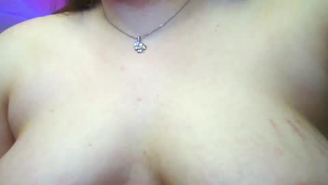 RosieNana online show from July 1, 8:28 pm