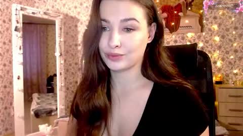 Rosie is waiting for YOU online show from March 13, 4:27 am