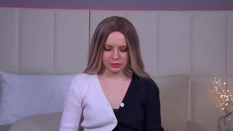 Rosi online show from February 9, 10:09 am