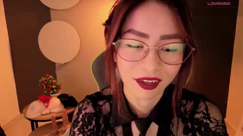 Miss Rosse online show from February 19, 2:27 pm