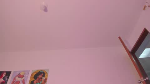 rosse_taylorx1 online show from May 2, 9:09 pm