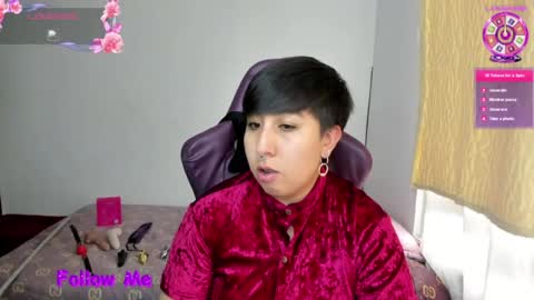 ROSSE DEMOND  online show from July 6, 10:01 pm