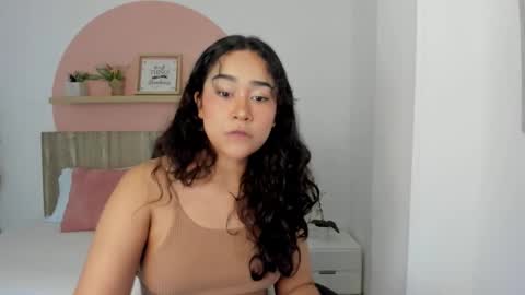 rossie_lanie_ online show from February 16, 12:47 pm