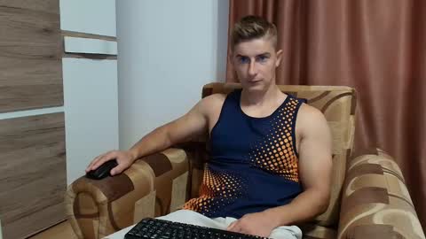Snapshot of rosswillis7 chatting on September 30, 6:24 am Ross online show from September 30, 6:24 am