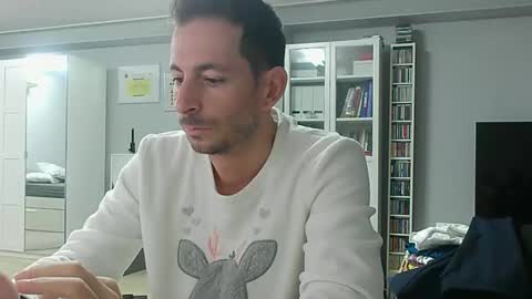 roubarixx online show from October 20, 8:08 am