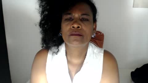 luxa online show from July 18, 3:36 pm