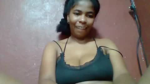rovaelyah online show from April 29, 3:11 am