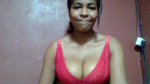 rovaelyah online show from January 9, 6:41 am