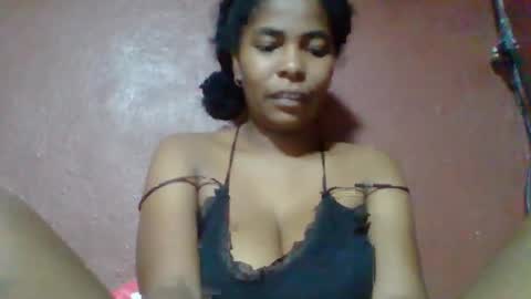 rovaelyah online show from April 30, 3:44 am