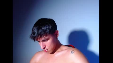 rowanboy23 online show from June 22, 12:06 am