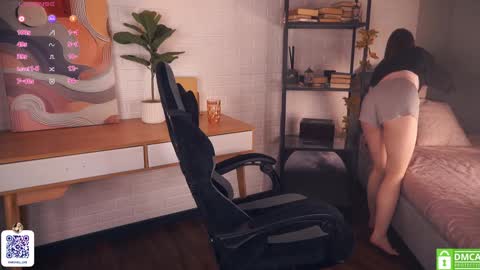 Michelle online show from February 3, 4:35 am