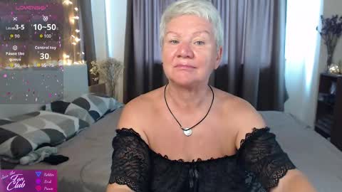Roxana online show from May 23, 1:45 am