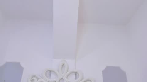 roxana_scott1 online show from April 24, 3:41 am
