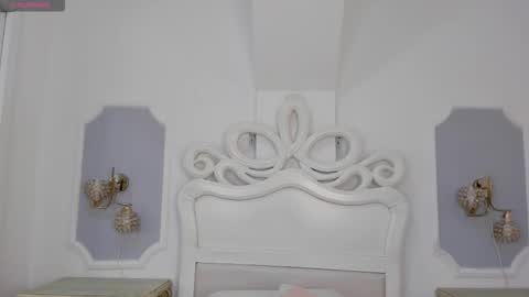 roxana_scott1 online show from November 12, 3:53 am