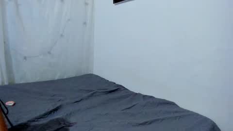 roxy online show from September 18, 4:22 pm