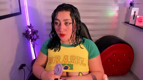 roxanne_morelli online show from July 11, 1:03 pm