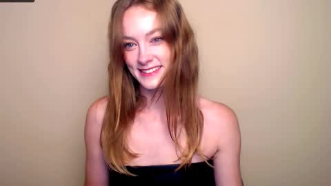 Snapshot of roxasemi_ chatting on September 14, 8:27 am Roxa online show from September 14, 8:27 am