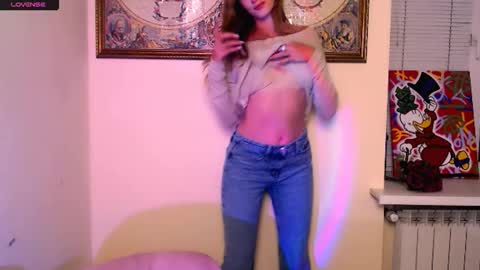 Snapshot of roxasemi_ chatting on September 27, 1:42 pm Roxa online show from September 27, 1:42 pm