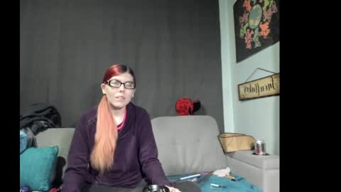 Snapshot of roxihazeleyes chatting on September 20, 10:40 am roxihazeleyes online show from September 20, 10:40 am