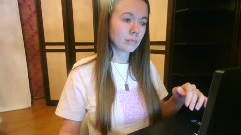 roxxana_xxx online show from December 3, 1:27 pm