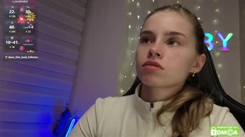 Roxieex ABBY online show from May 8, 7:30 pm