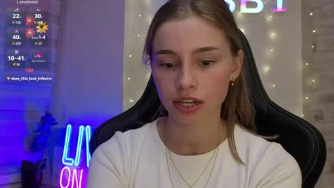 Roxieex ABBY online show from May 13, 7:23 pm