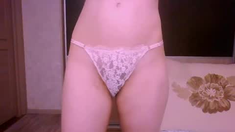 Roxxy Wharton online show from May 2, 12:44 pm