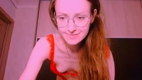 Roxxy Wharton online show from July 22, 10:39 am