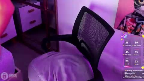 Annah  online show from July 18, 11:56 am