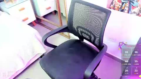 Annah  online show from July 24, 10:56 am