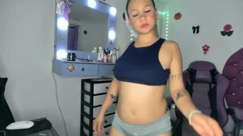 Roxy online show from June 22, 3:25 am