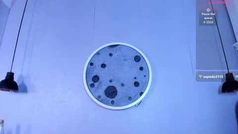 Roxy online show from November 23, 4:10 am