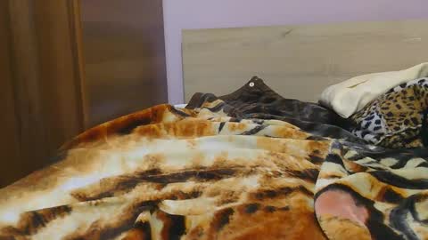 Snapshot of roxy_secrets chatting on February 12, 4:44 am roxy secrets online show from February 12, 4:44 am