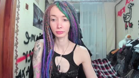 Snapshot of roxy_silver chatting on January 25, 7:28 pm Roxy online show from January 25, 7:28 pm
