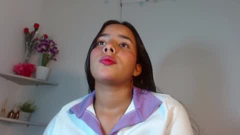 roxy_stone1 online show from November 25, 7:34 pm