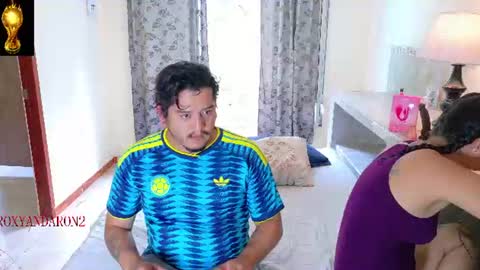 RoxyAron online show from June 20, 7:42 pm