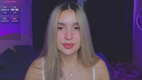 Roxy online show from September 12, 9:39 pm